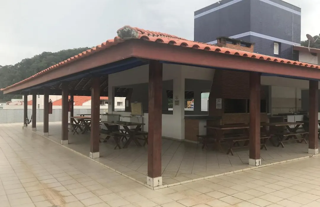 Apartamento na Praia Grande de Ubatuba-1